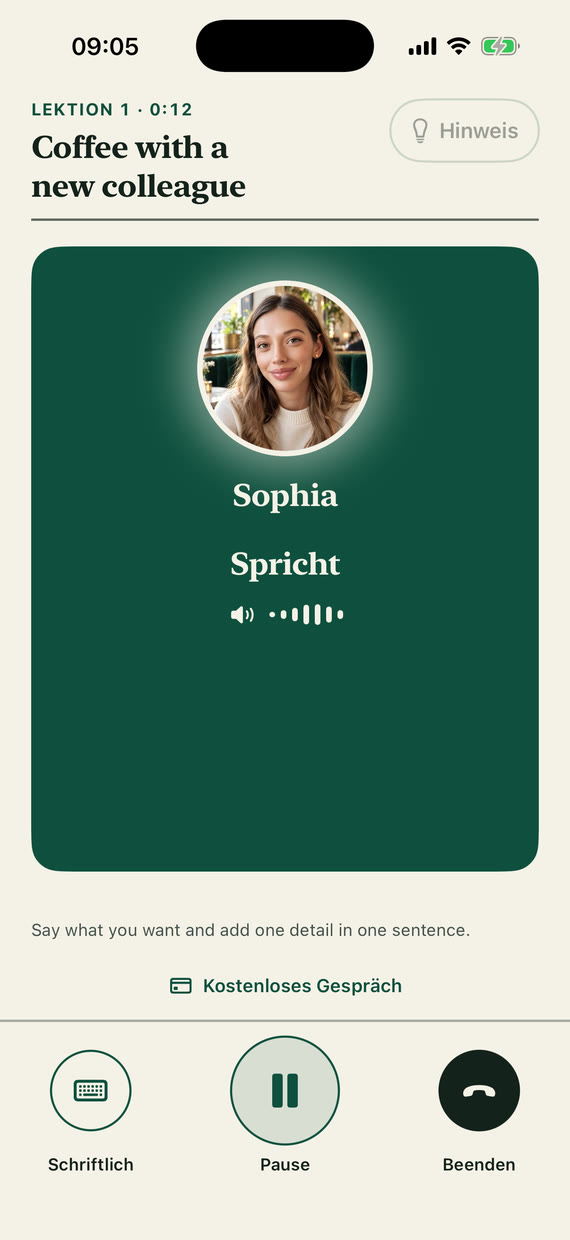 Lektionsansicht: Sophia spricht, darunter die Tasten Text, Pause und Beenden